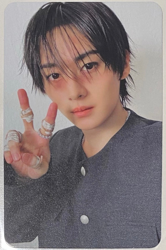 Stray Kids Lee Know Karma Accordion Photocard