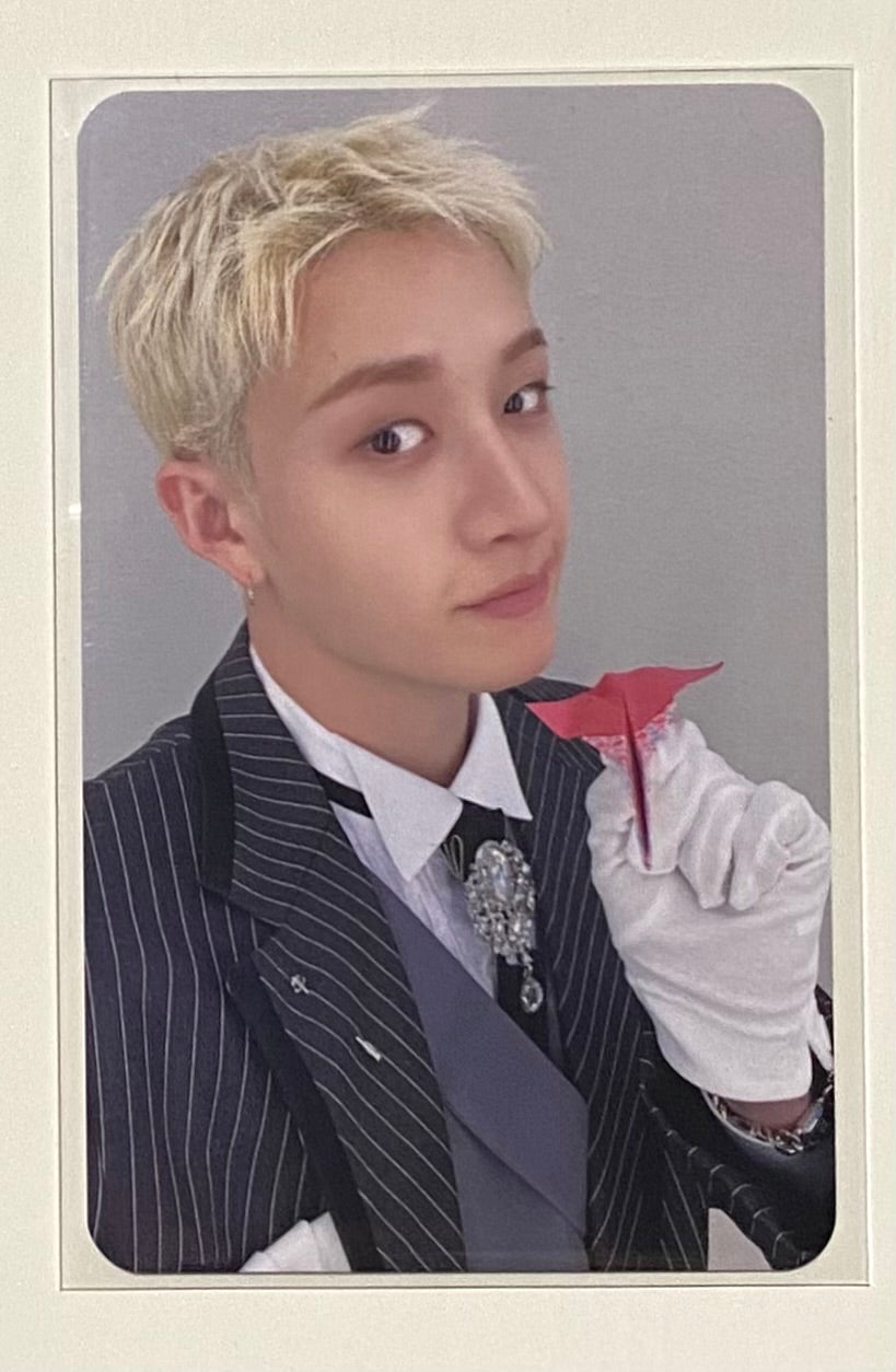 Stray Kids Bang Chan SKZOO EVERYWHERE ALL AROUND THE WORLD POP-UP IN SEOUL Online POB Photocard