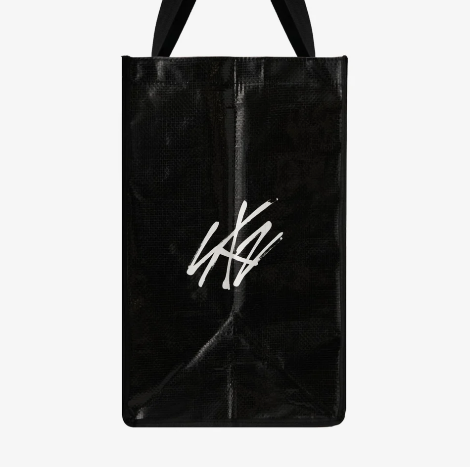 [PREORDER] [SHIPS IN SEPT-NOV] Stray Kids - World Tour [RUN IT JAPAN] OFFICIAL MD SHOPPING BAG