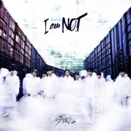 Stray Kids - I am NOT [1ST MINI ALBUM]